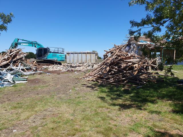House & Garage Demolition in Melbourne - Exccell Demolition - Image 8